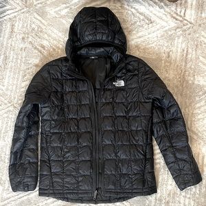 Northface Boys ThermoBall Hooded Jacket